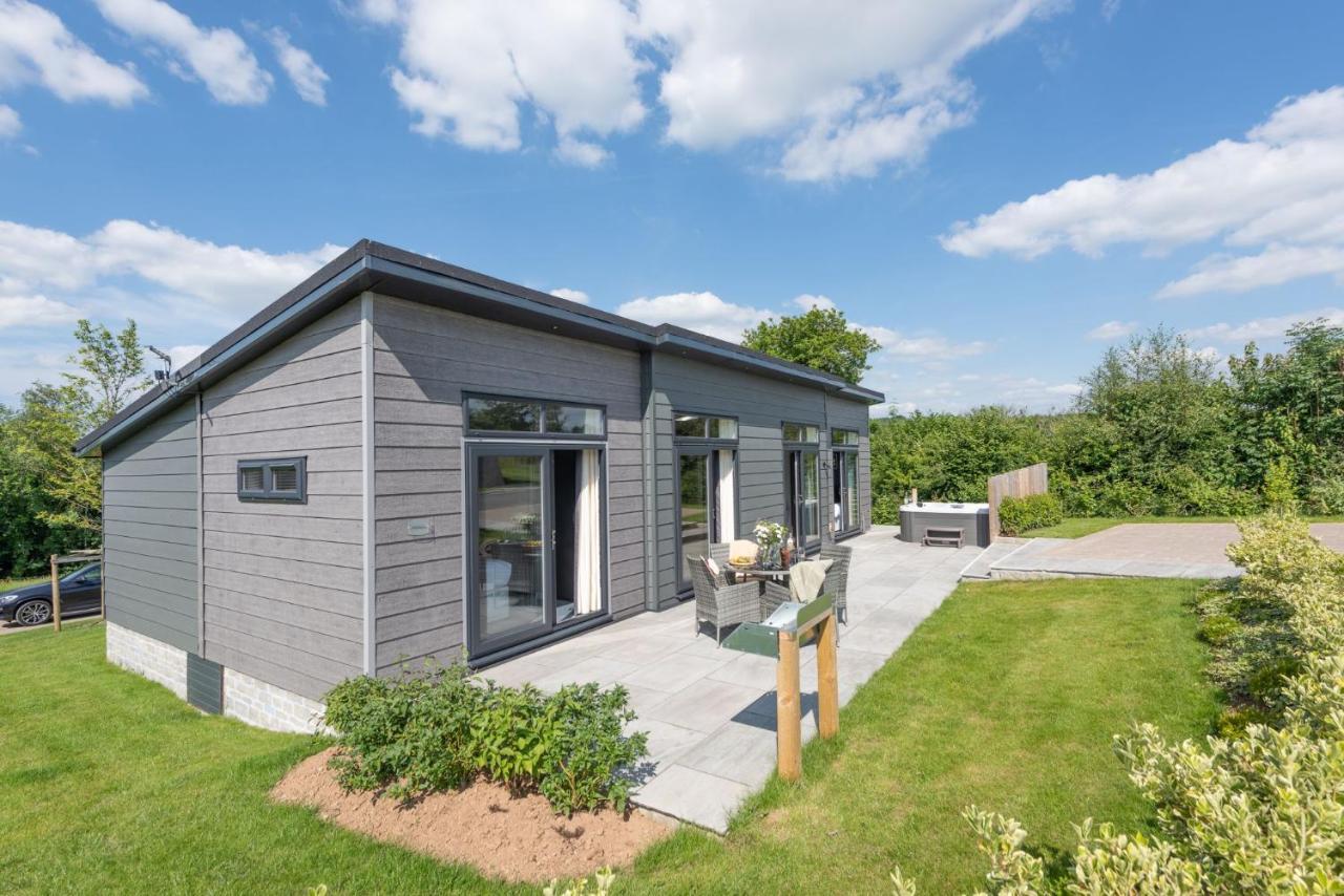 Primrose Lodge, 25 Roadford Lake Lodges Lifton Esterno foto
